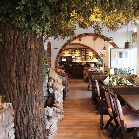 באד אמס Hotel Restaurant Adria Kroatien מראה חיצוני תמונה