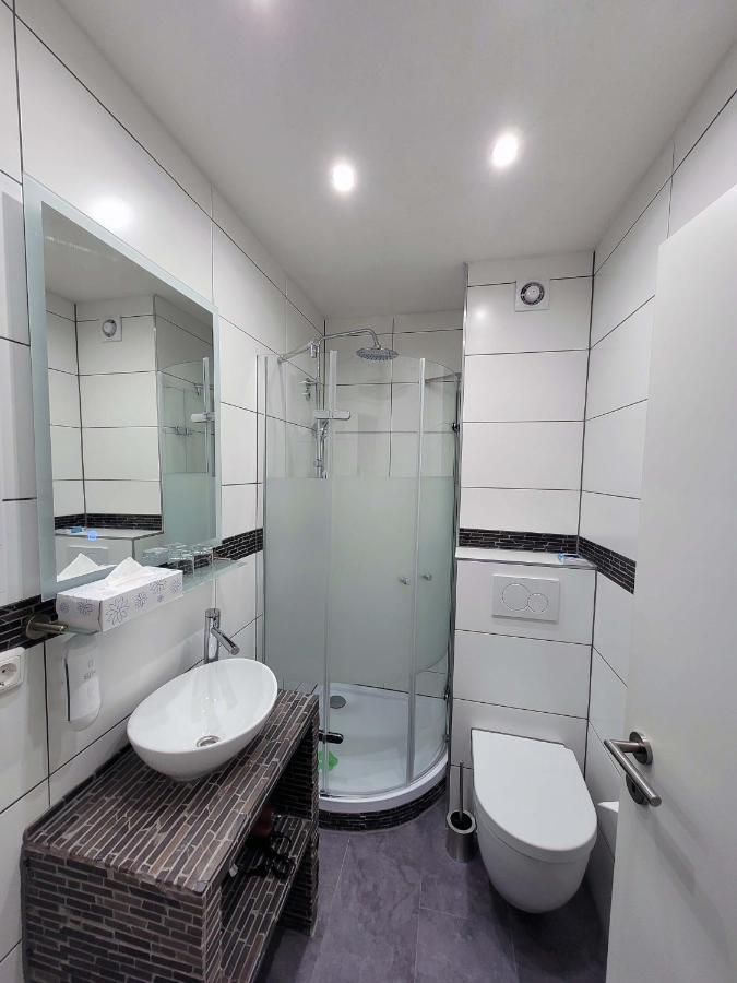 באד אמס Hotel Restaurant Adria Kroatien מראה חיצוני תמונה